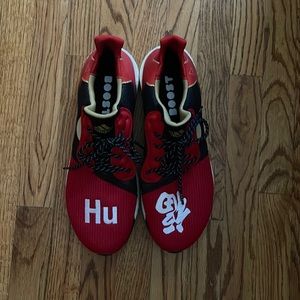 Pharrell Human Race Solar Glide HU (Lunar New Year Edition)